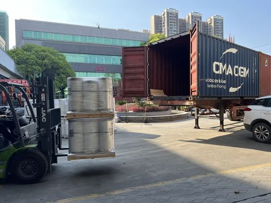 超粘着性のある永続性アデシブとデジタルラミネートのための強化された摩擦抵抗性のある熱ラミネートフィルム