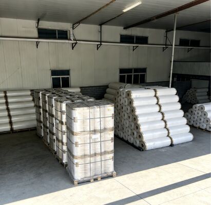 透明なBOPP熱ラミネーションフィルムと韓国からのEVA粘着剤と2200mmの幅で包装耐久性を向上させる