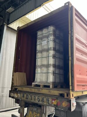 本のラミネートフィルム 400m/min ラミネート速度 高い撕裂耐性 耐久性のある保護のために12ヶ月間保存可能