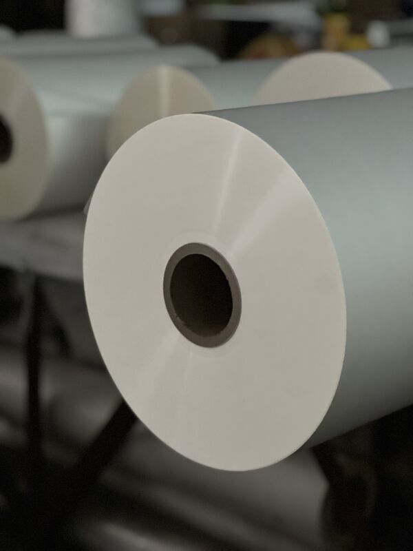 Matte Thermal Lamination Film with 17 to 45 Microns Thickness 10-60m/min Laminating Speed in White and Pearl White