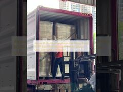 90 GU以上 グロスラミネートフィルム 光沢仕上げ BOPPベースフィルム 優れた光沢と表面保護を提供するように設計されています