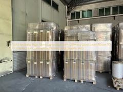 ソフトハードネス、高光沢ラミネートフィルム。90GU以上の光沢度を提供し、商業印刷やグラフィックアートに最適です。