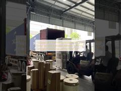 ポリエステルPET熱ラミネートフィルムシート、熱活性接着剤を採用し、ラミネート加工と長期的な保護を提供